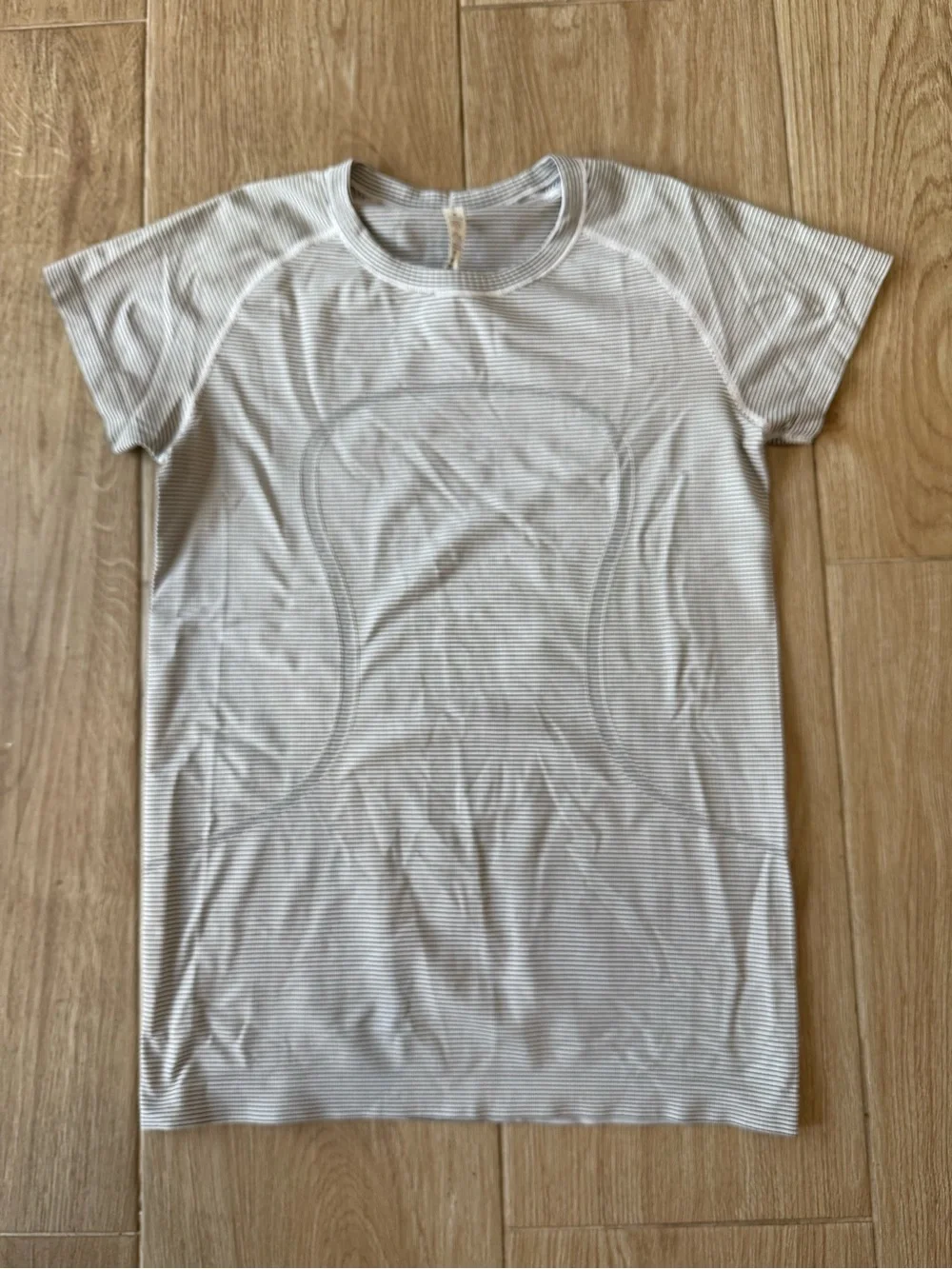 Lululemon Swiftly Tech Short Sleeve Crew White / White / Black (Striped)